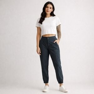 Athleta Trekkie Jogger 6P Petite 26” Inseam Coal Grey Cargo Pants